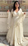 White luckwoni anarkali suit 1